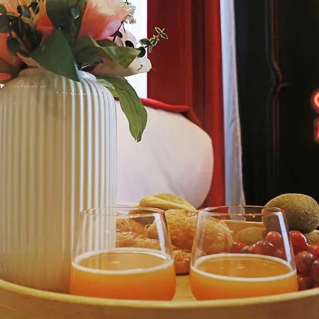 Luxurious Private - 2p - Les Halles Parigi